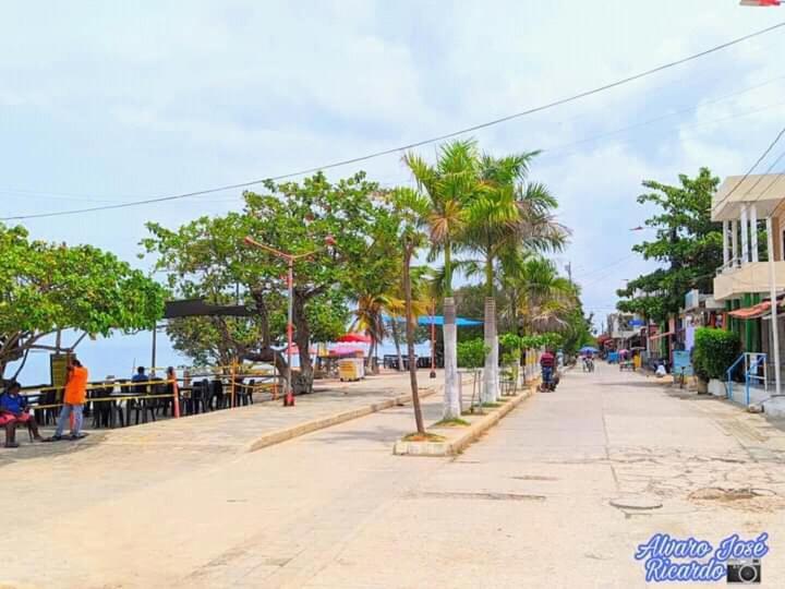 Hotel El Puerto Tolú Kültér fotó